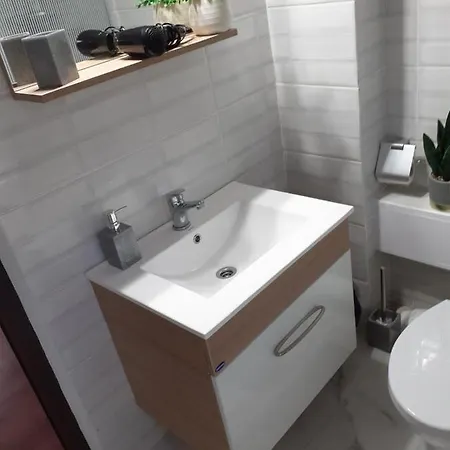 Apartment La